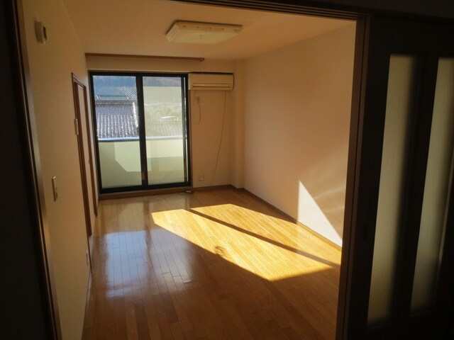 ビューハイツ愛子Ｂの物件内観写真