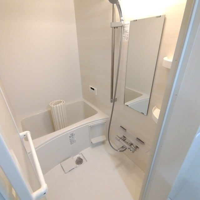 ウルス花京院Ｂの物件内観写真