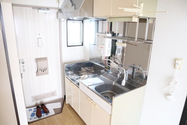 シャトルサトーの物件内観写真