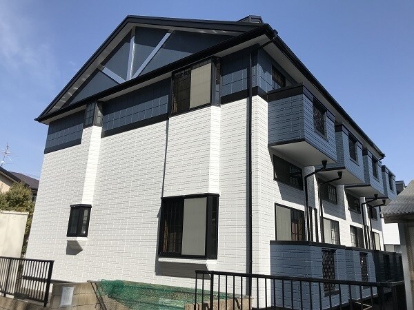 クレセール南吉成弐番館の物件外観写真