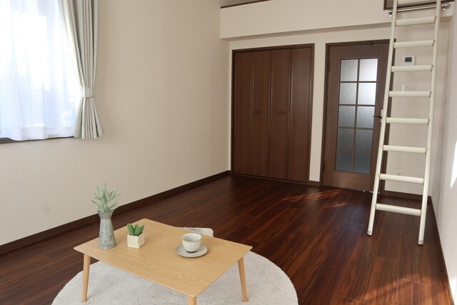 クレセール南吉成弐番館の物件内観写真