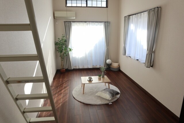 クレセール南吉成弐番館の物件内観写真