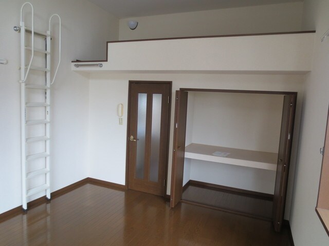 コリーヌ南光台Ⅱ番館の物件内観写真