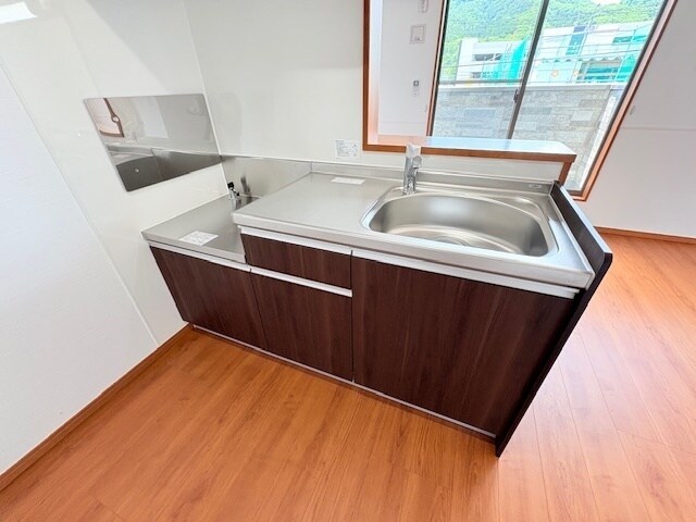 リベルテ栗生の物件内観写真