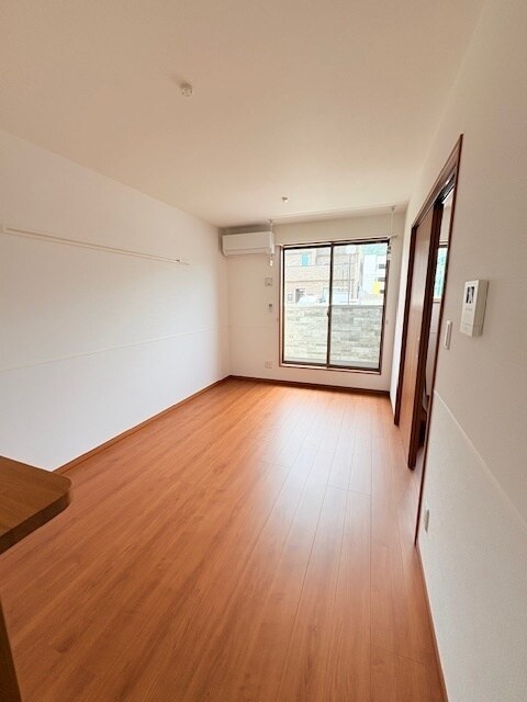 リベルテ栗生の物件内観写真