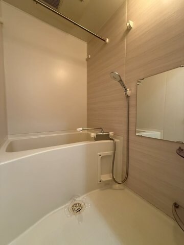 ONE ROOF FLAT TENJINBASHIの物件内観写真