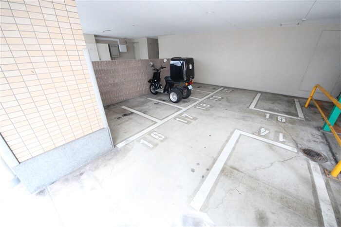 LUMINOUS新大阪の物件外観写真