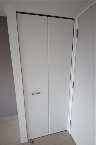 ラシュレエグゼ難波南の物件内観写真