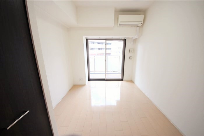 エステムコート阿波座プレミアムの物件内観写真