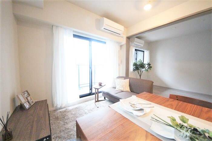 SK RESIDENCES SHINSAIBASHIの物件内観写真