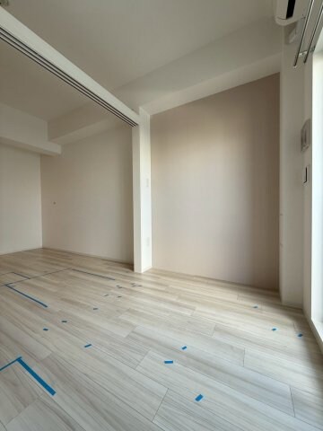 セレニテ難波グランデノールの物件内観写真