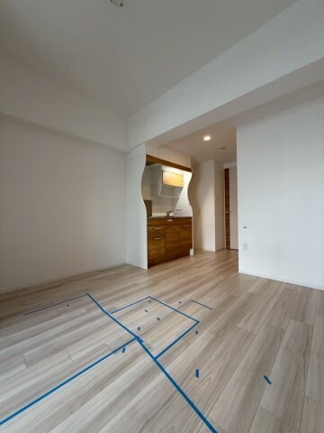 セレニテ難波グランデノールの物件内観写真