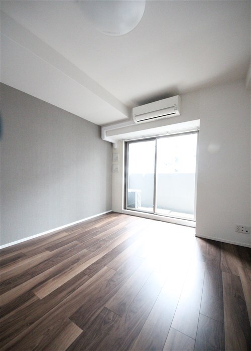 TLRレジデンス本町WESTの物件内観写真