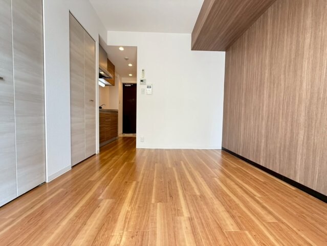 コーラルポワント難波WESTの物件内観写真