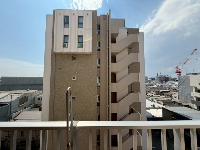 コーラルポワント難波WESTの物件内観写真