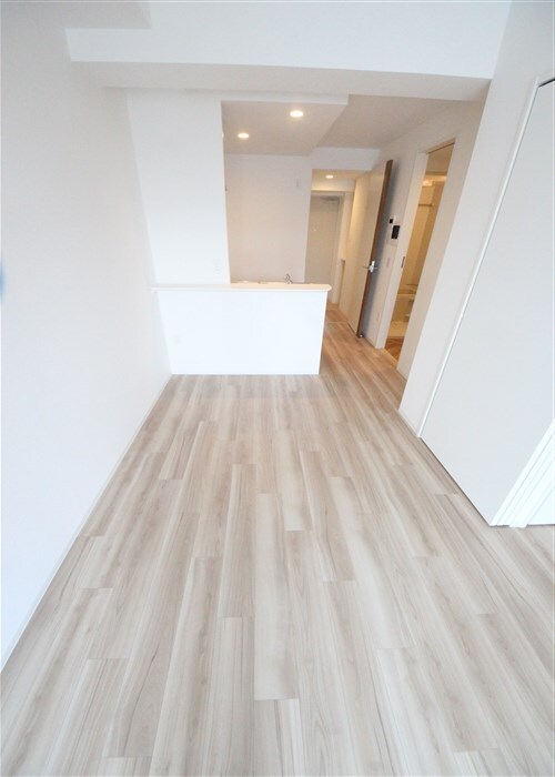 セレニテ難波グランデシュッドの物件内観写真