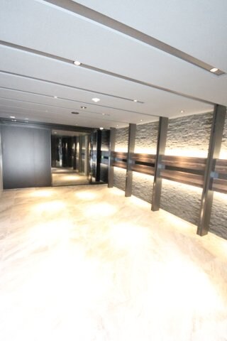 S-RESIDENCE難波大国町Deuxの物件外観写真