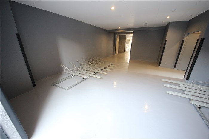 アール大阪グランデの物件外観写真