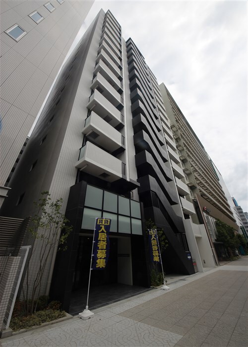 アプリーレ西本町の物件外観写真