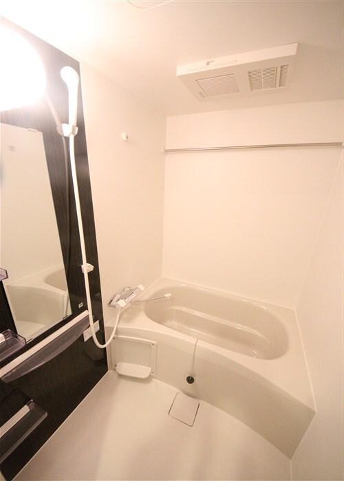 アプリーレ西本町の物件内観写真