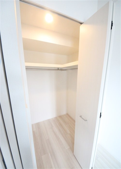 アプリーレ西本町の物件内観写真