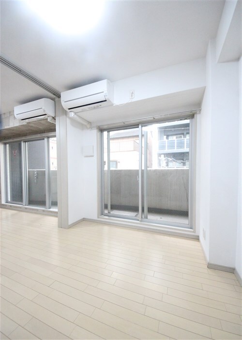 インボイス難波南レジデンスの物件内観写真