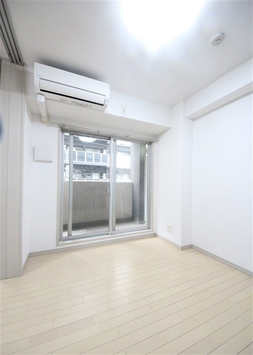 インボイス難波南レジデンスの物件内観写真