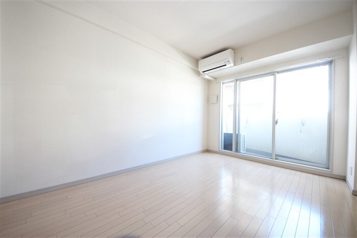 インボイス難波南レジデンスの物件内観写真