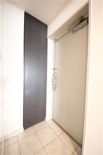 インボイス難波南レジデンスの物件内観写真