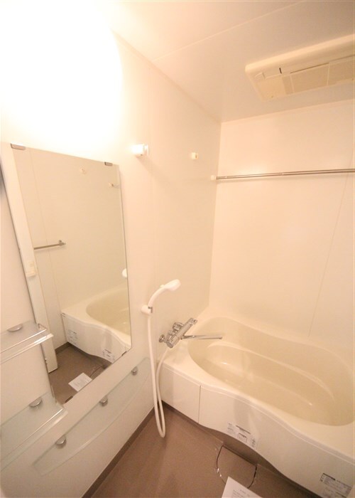 クロスレジデンス大阪新町の物件内観写真