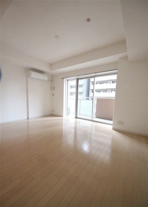 クロスレジデンス大阪新町の物件内観写真