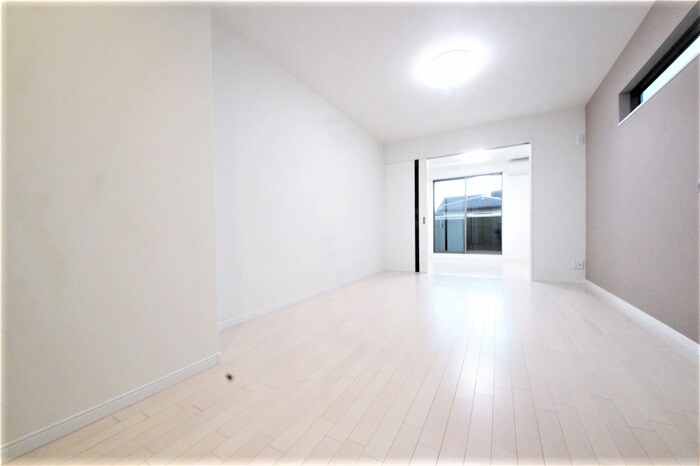 セレニティ田川北A棟の物件内観写真