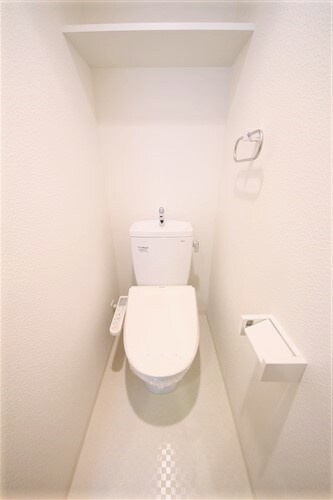 レジディア新大阪の物件内観写真