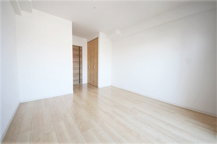 レジディア新大阪の物件内観写真