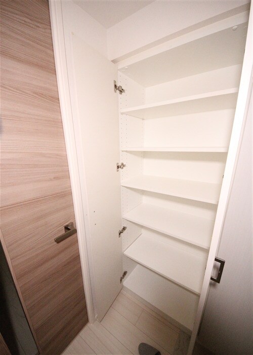 TLRレジデンス本町WESTの物件内観写真