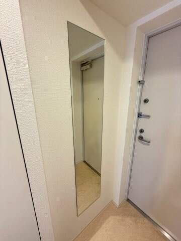 セレニテ難波グランデシュッドの物件内観写真