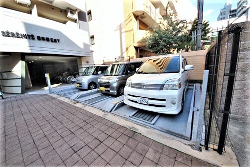 セレニテ日本橋ESTの物件外観写真