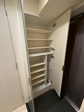 プレサンス東三国駅前グランクラスの物件内観写真