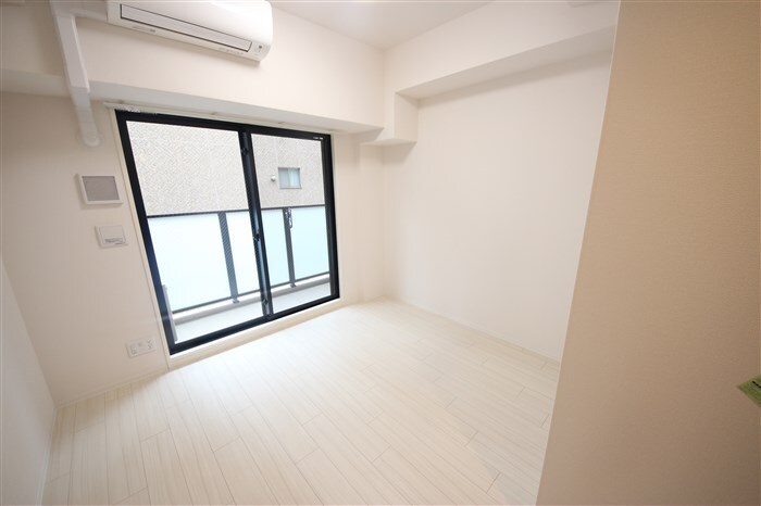 エステムコート心斎橋centralの物件内観写真