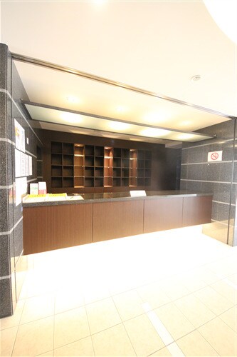 エステムプラザ難波WESTリバークロスの物件外観写真