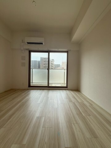 エスリード大阪梅田リュクスの物件内観写真