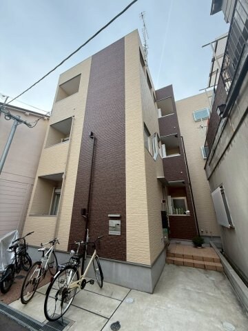 アミュゼの物件外観写真