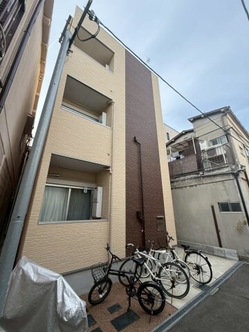 アミュゼの物件外観写真