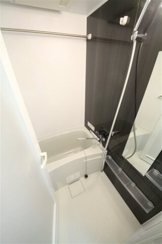 コンフォリア心斎橋EASTの物件内観写真