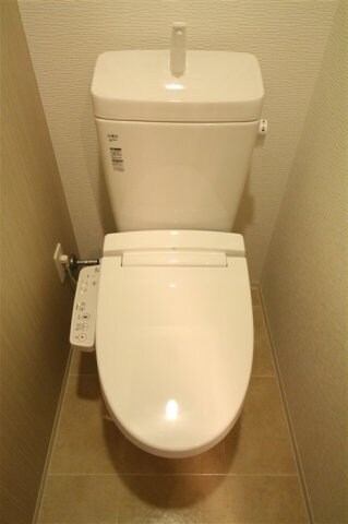 コンフォリア心斎橋EASTの物件内観写真