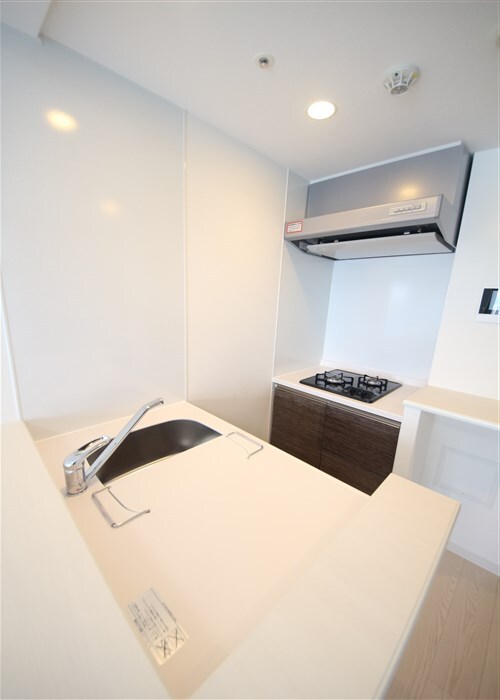 MELDIA CREST TAPP NAMBA-WESTの物件内観写真