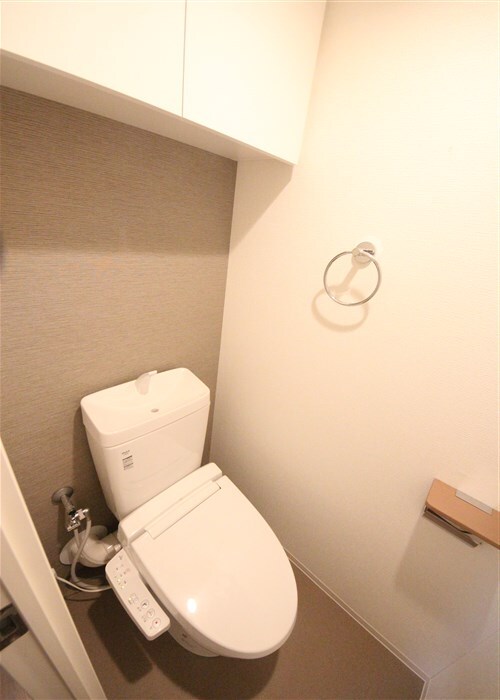 セレニテフラン本町の物件内観写真