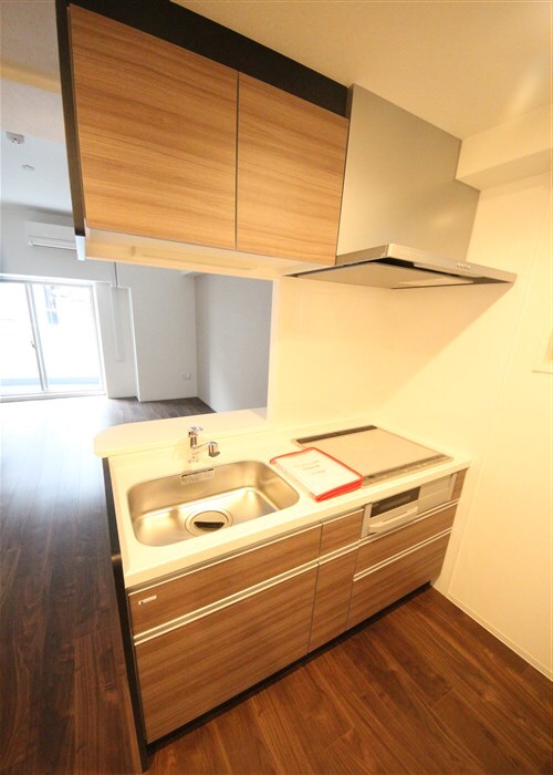 セレニテフラン本町の物件内観写真