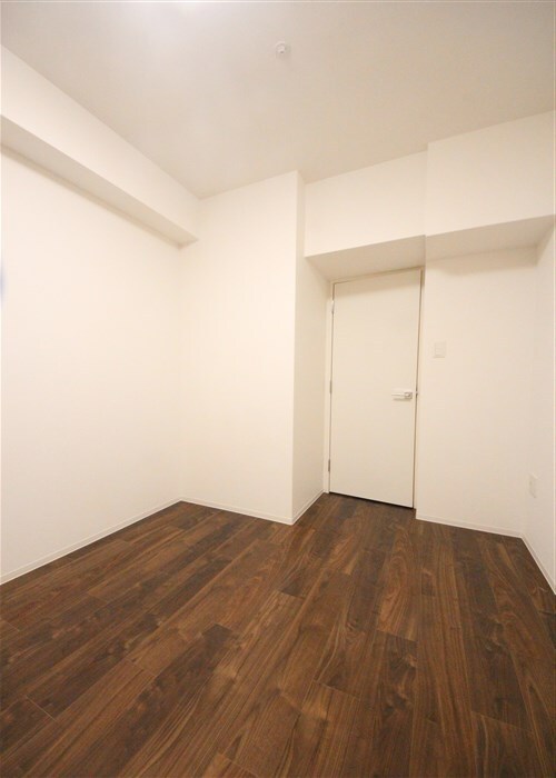 セレニテフラン本町の物件内観写真