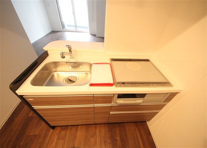 セレニテフラン本町の物件内観写真